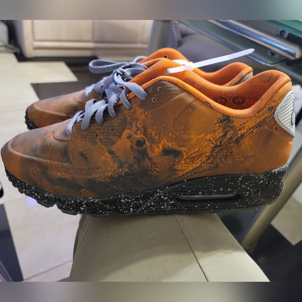 Nike Air Max 90 Mars Landing CD0920-600